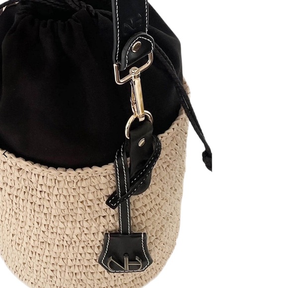 NOAM HAZAN KAIA BUCKET BAG IN BLACK - Picture 2 of 2